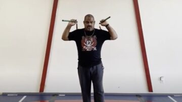 nunchuck2